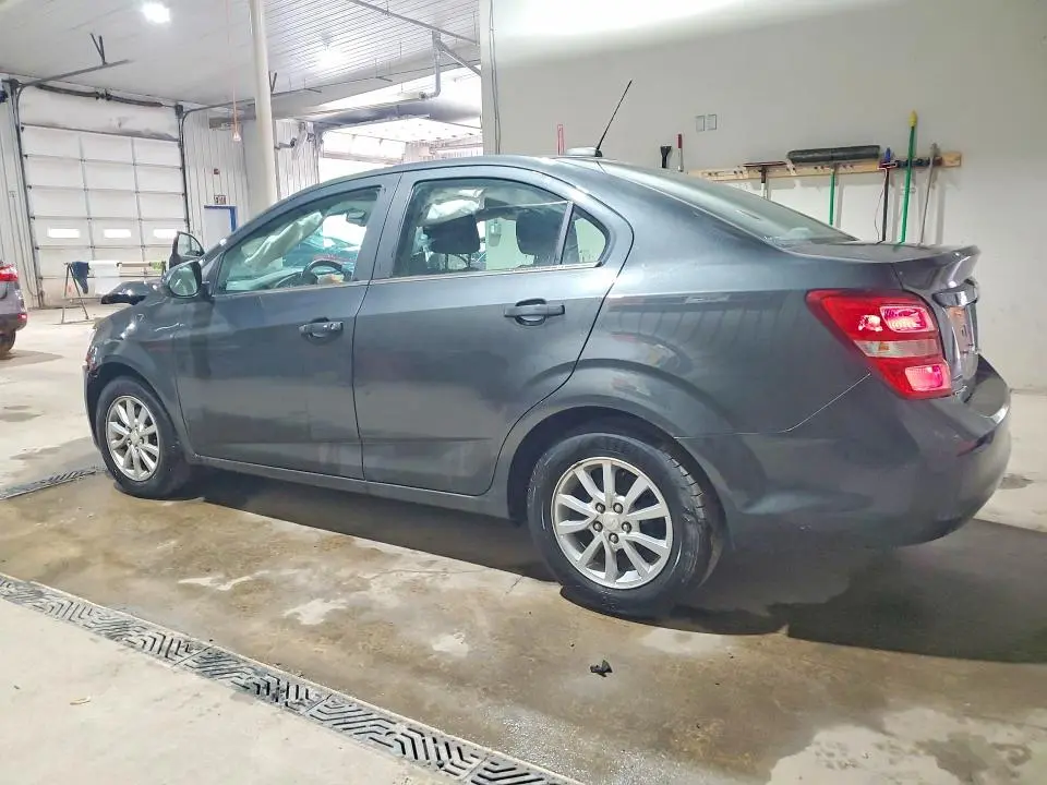 2019 CHEVROLET SONIC LT  
