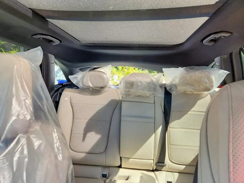 2026 MERCEDES-BENZ GLC 300  