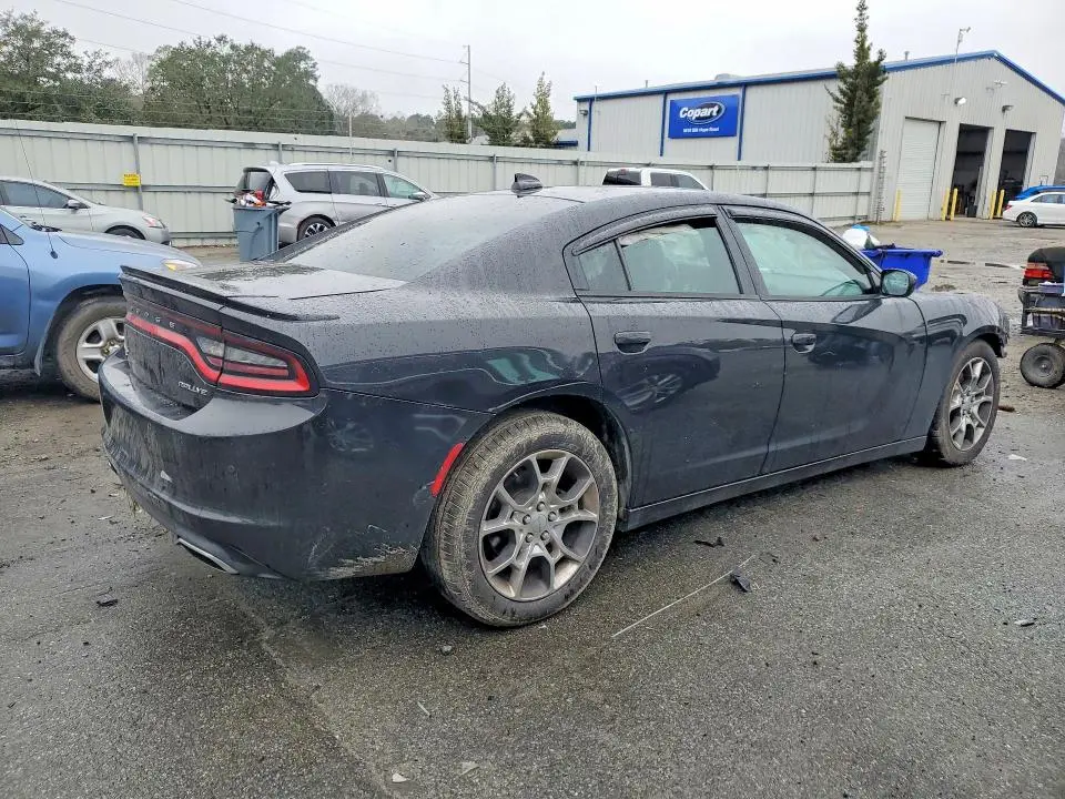 2015 DODGE CHARGER SXT  