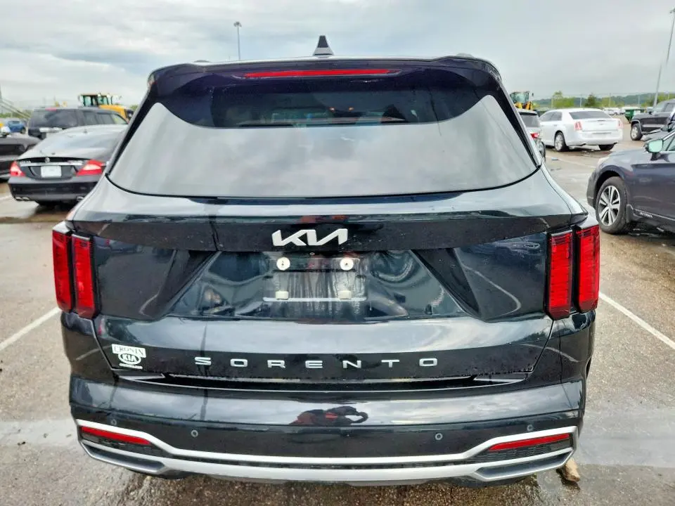 2022 KIA SORENTO S  
