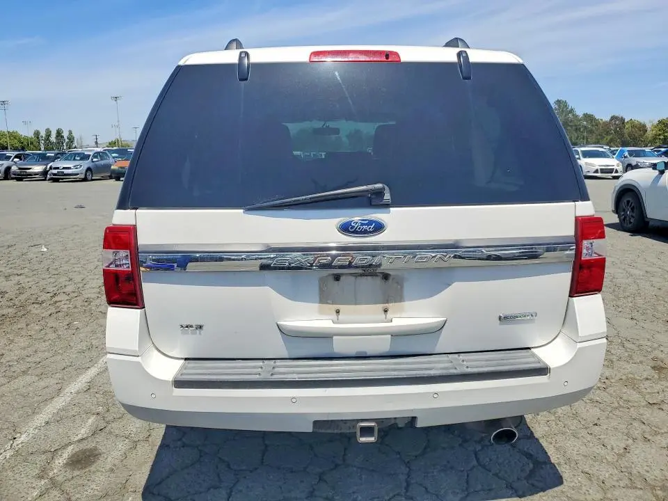 2015 FORD EXPEDITION XLT  