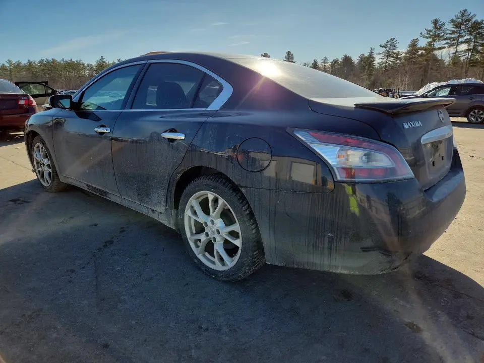 2012 NISSAN MAXIMA S  