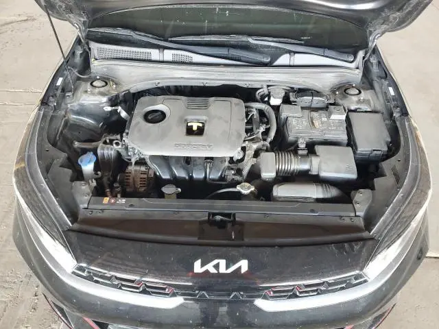 2024 KIA FORTE GT LINE  