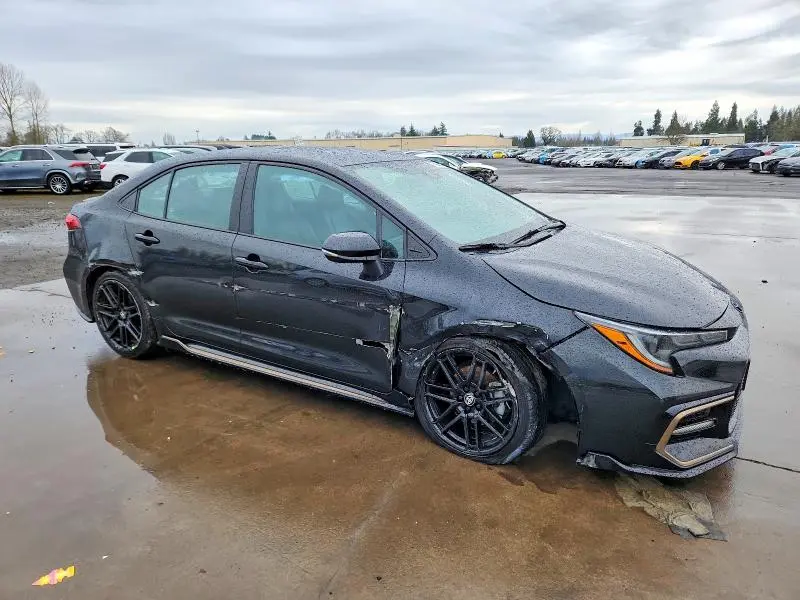 2021 TOYOTA COROLLA XSE  