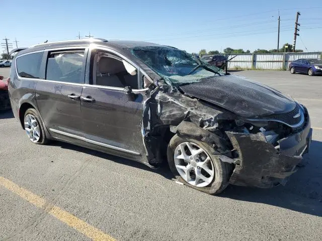 2017 CHRYSLER PACIFICA TOURING L PLUS  