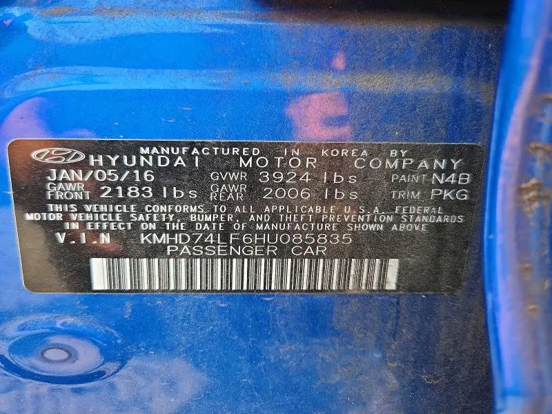2017 HYUNDAI ELANTRA SE  