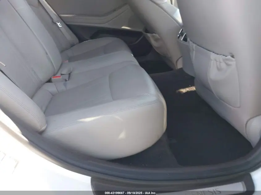 2017 GENESIS G80 3.8