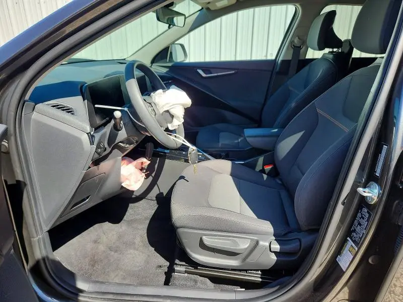 2026 KIA NIRO LX  