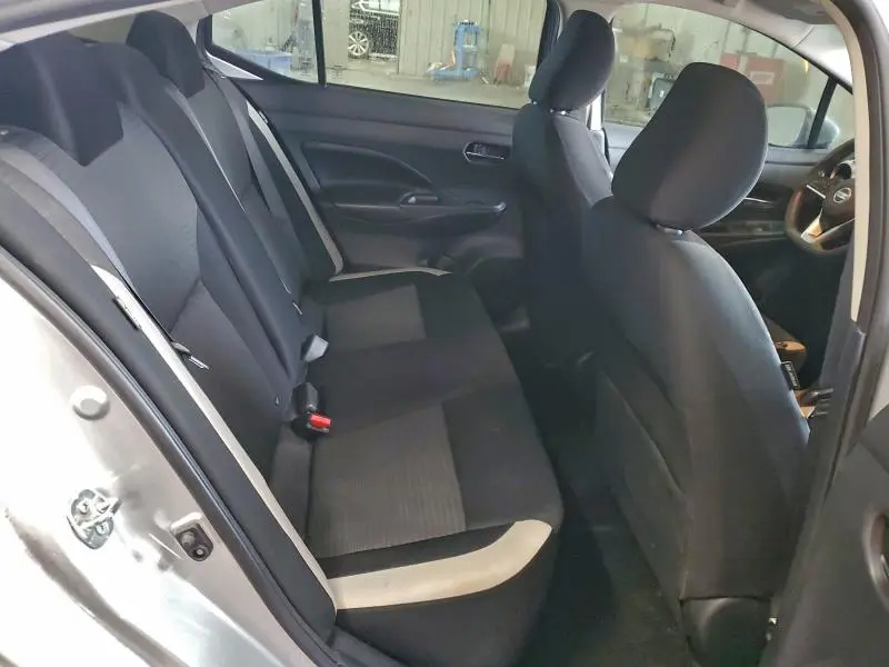 2020 NISSAN VERSA SV  