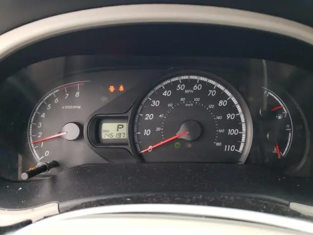 2012 TOYOTA SIENNA LE  