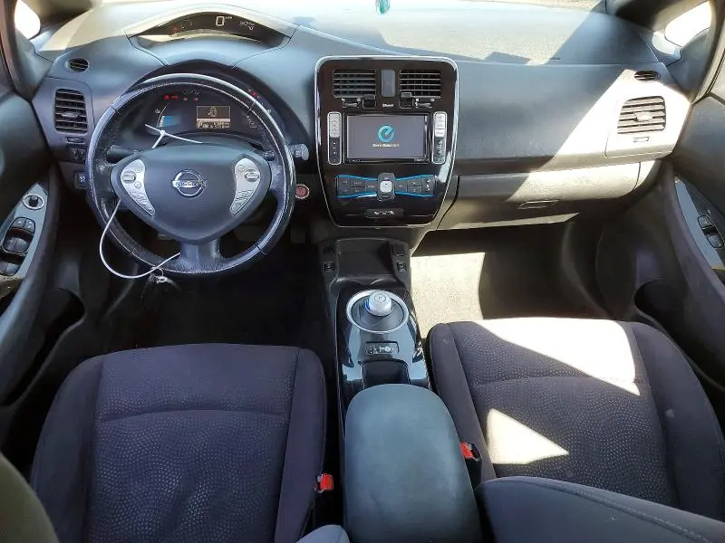 2013 NISSAN LEAF S  
