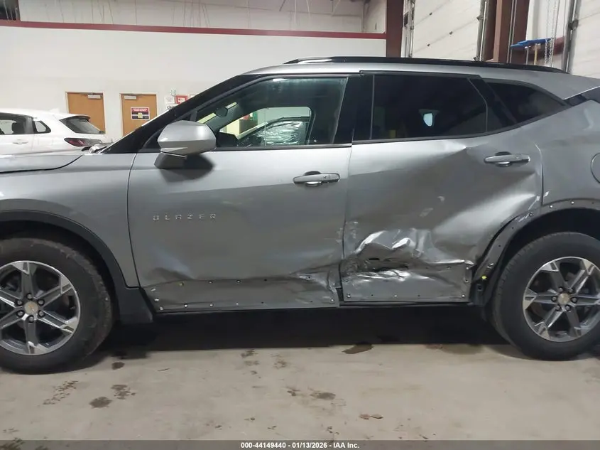 2024 CHEVROLET BLAZER AWD 2LT