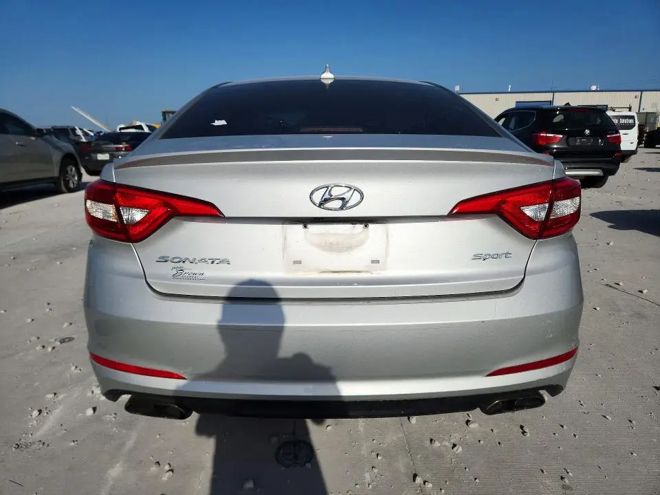 2015 HYUNDAI SONATA SPORT  