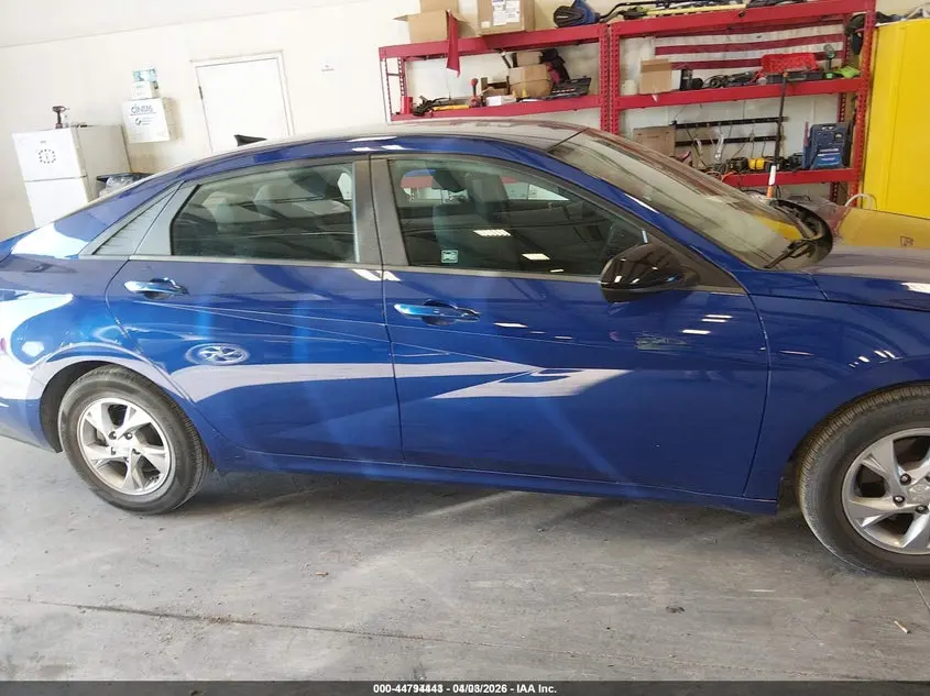 2021 HYUNDAI ELANTRA SE