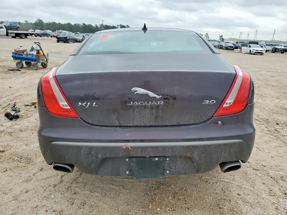 2015 JAGUAR XJL PORTFOLIO  