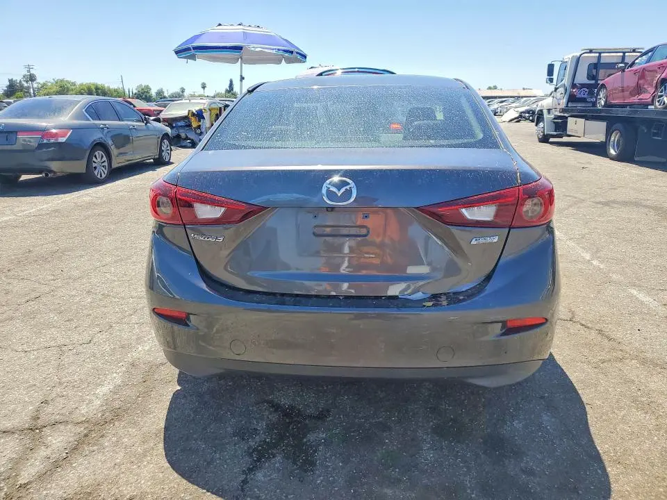 2017 MAZDA 3 TOURING  