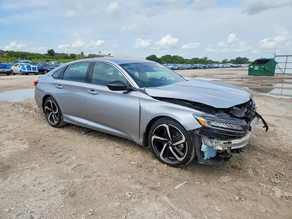 2022 HONDA ACCORD SPORT  