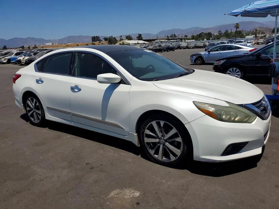 2016 NISSAN ALTIMA 2.5 SR  