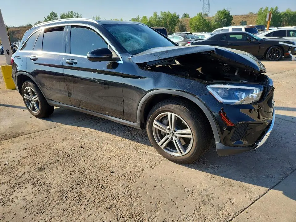 2021 MERCEDES-BENZ GLC 300 4MATIC  