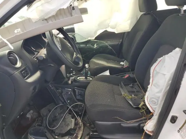 2019 NISSAN VERSA S  
