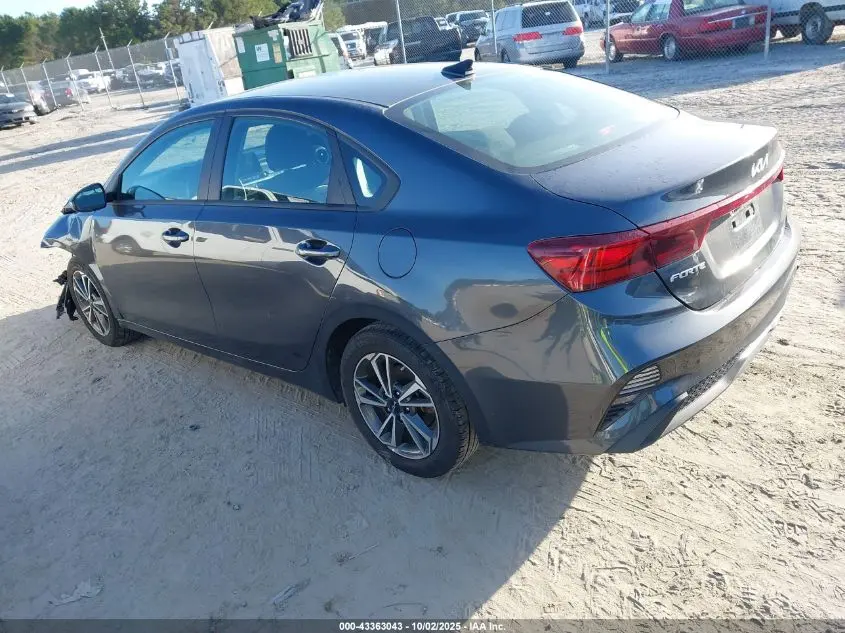 2023 KIA FORTE LXS