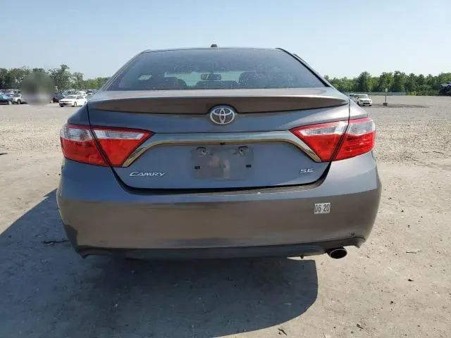 2016 TOYOTA CAMRY LE  