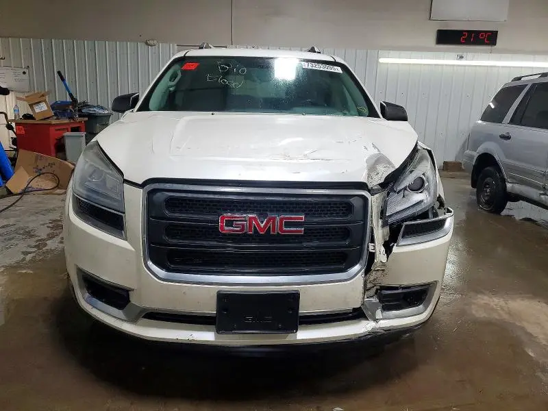 2015 GMC ACADIA SLE  