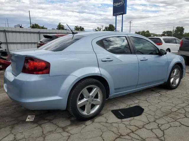 2013 DODGE AVENGER SE  