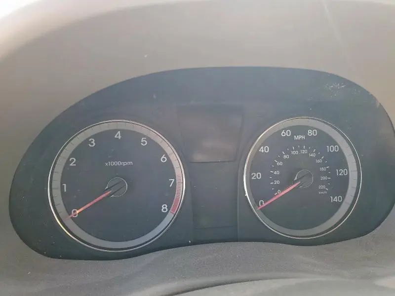 2013 HYUNDAI ACCENT GLS