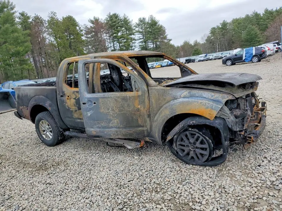 2016 NISSAN FRONTIER   