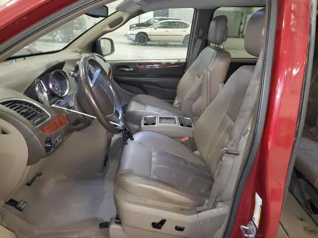 2013 CHRYSLER TOWN & COUNTRY TOURING  