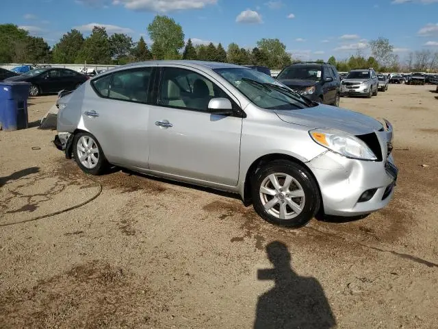 2013 NISSAN VERSA S  