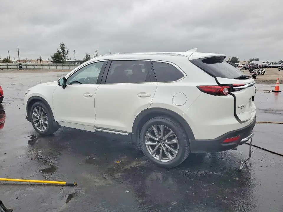 2018 MAZDA CX-9 SIGNATURE  