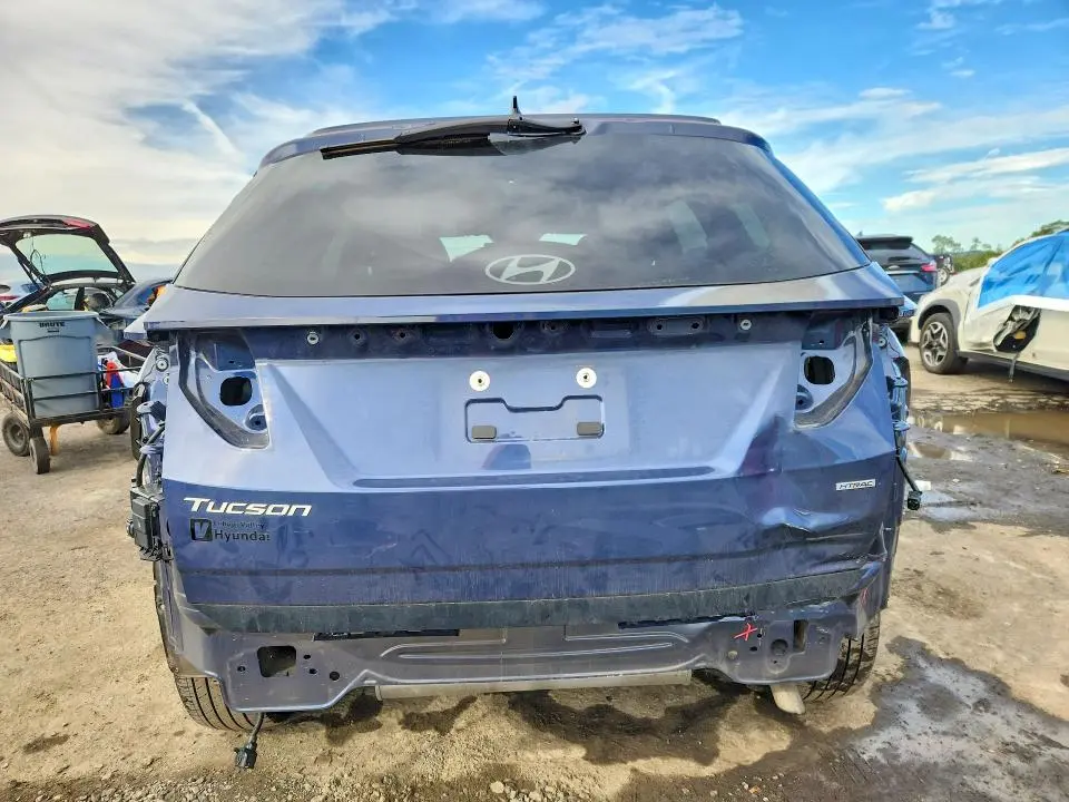 2025 HYUNDAI TUCSON SEL  
