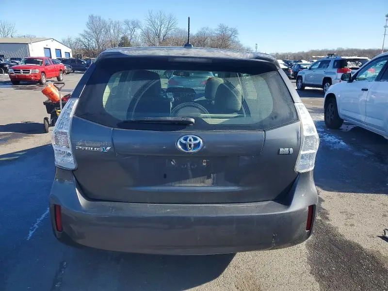 2012 TOYOTA PRIUS V   