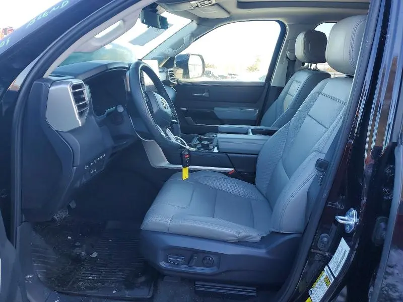 2024 TOYOTA TUNDRA CREWMAX LIMITED  