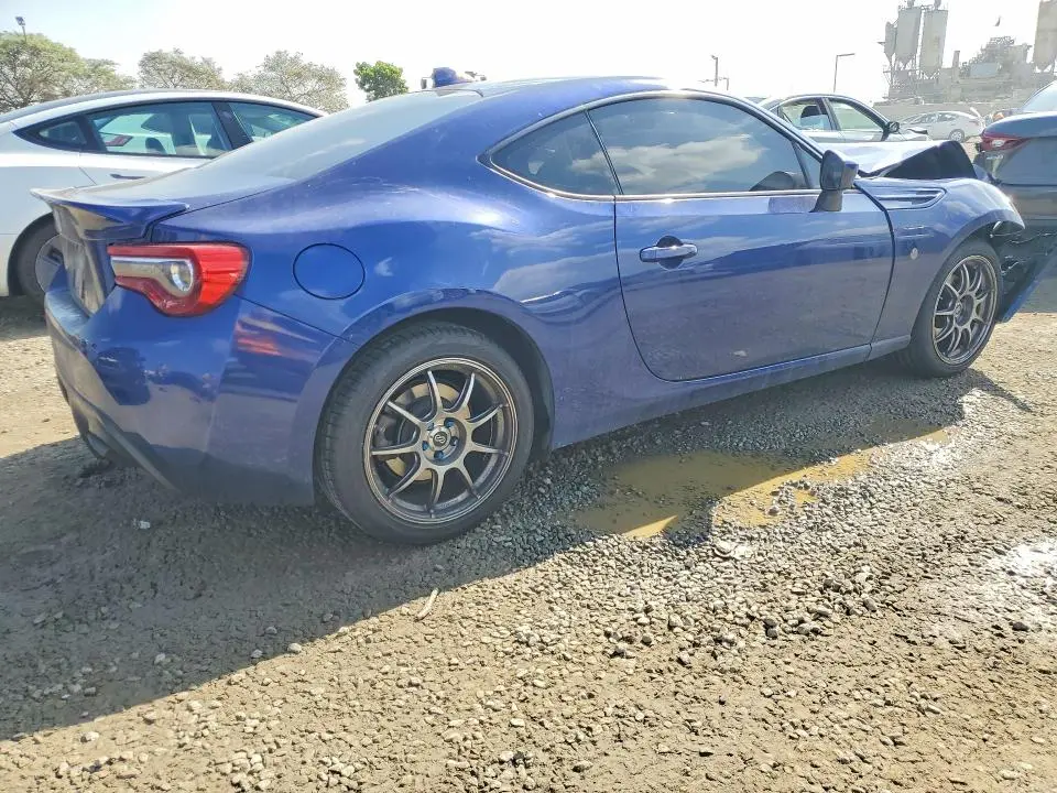 2017 TOYOTA 86 BASE  