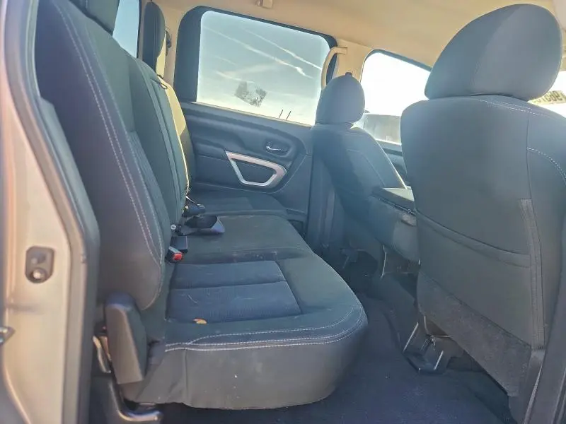 2017 NISSAN TITAN S  