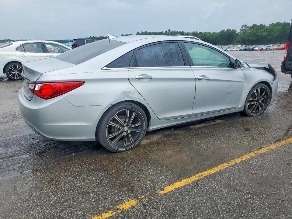 2011 HYUNDAI SONATA LIMITED  