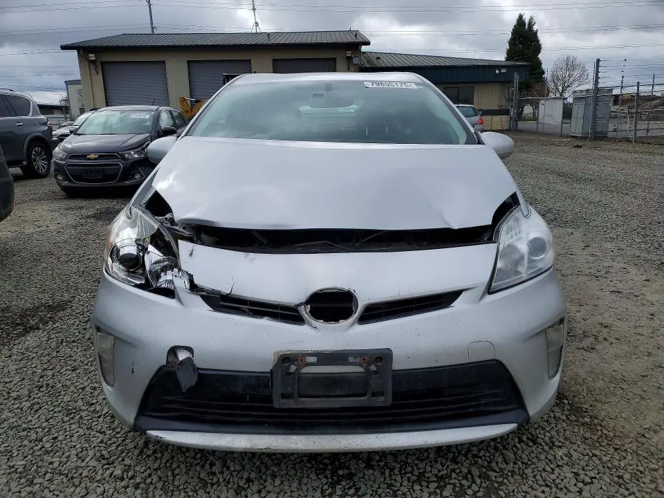 2015 TOYOTA PRIUS FOUR  