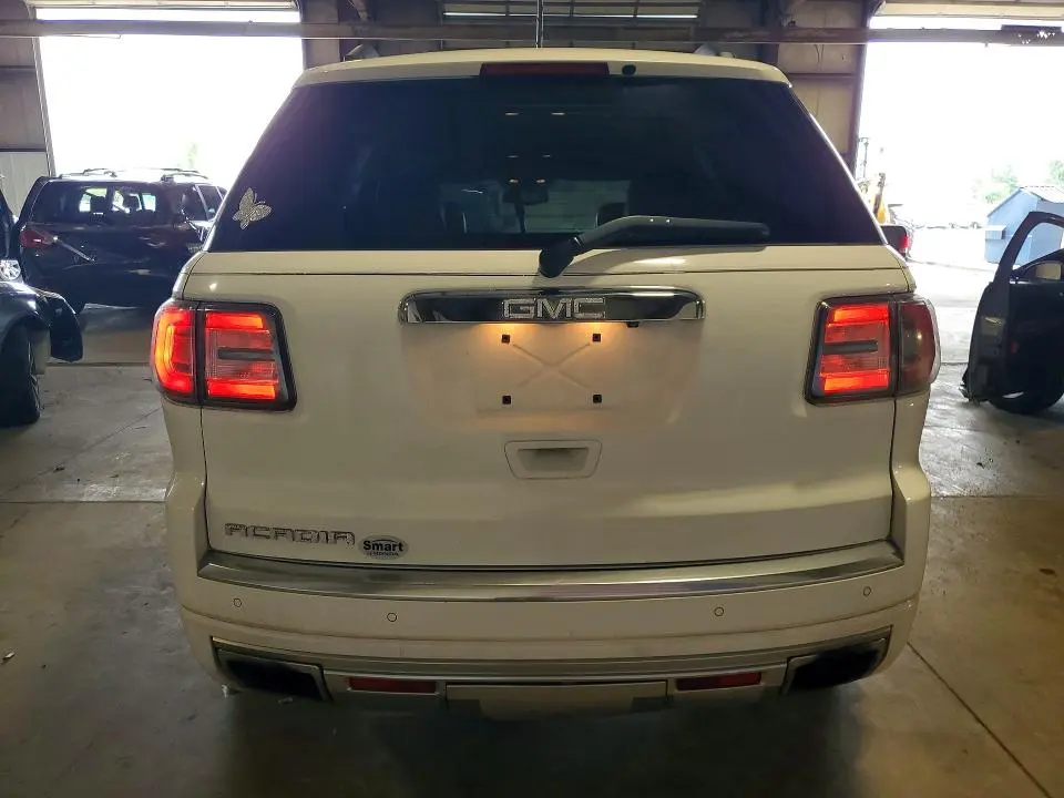2013 GMC ACADIA DENALI  