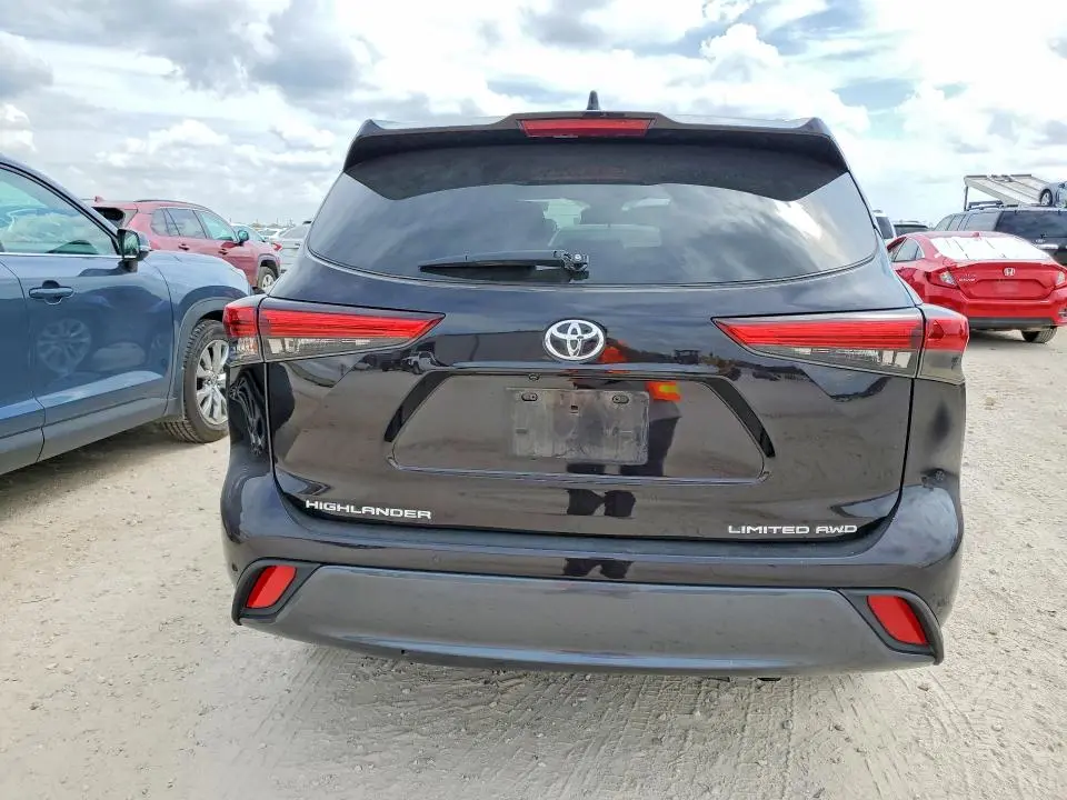 2020 TOYOTA HIGHLANDER LIMITED  