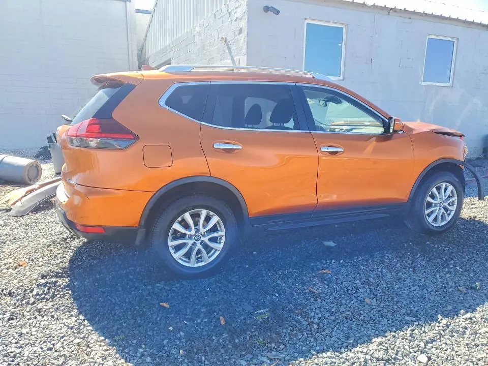 2019 NISSAN ROGUE SV  