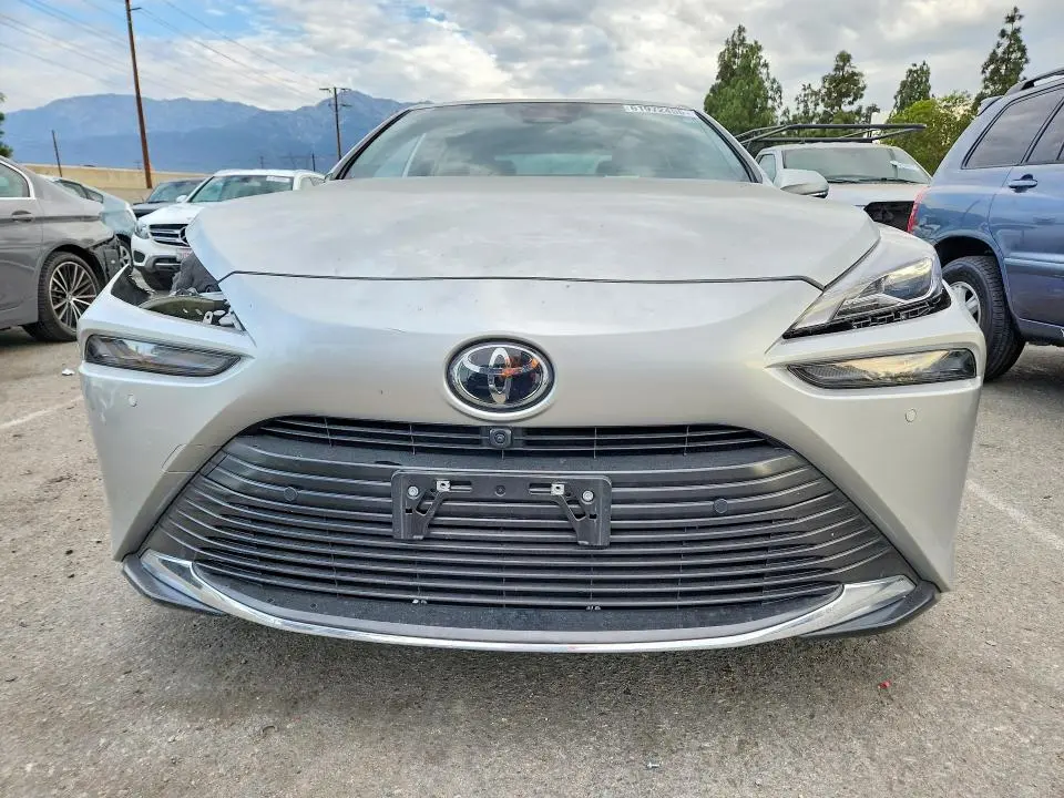 2024 TOYOTA MIRAI XLE  