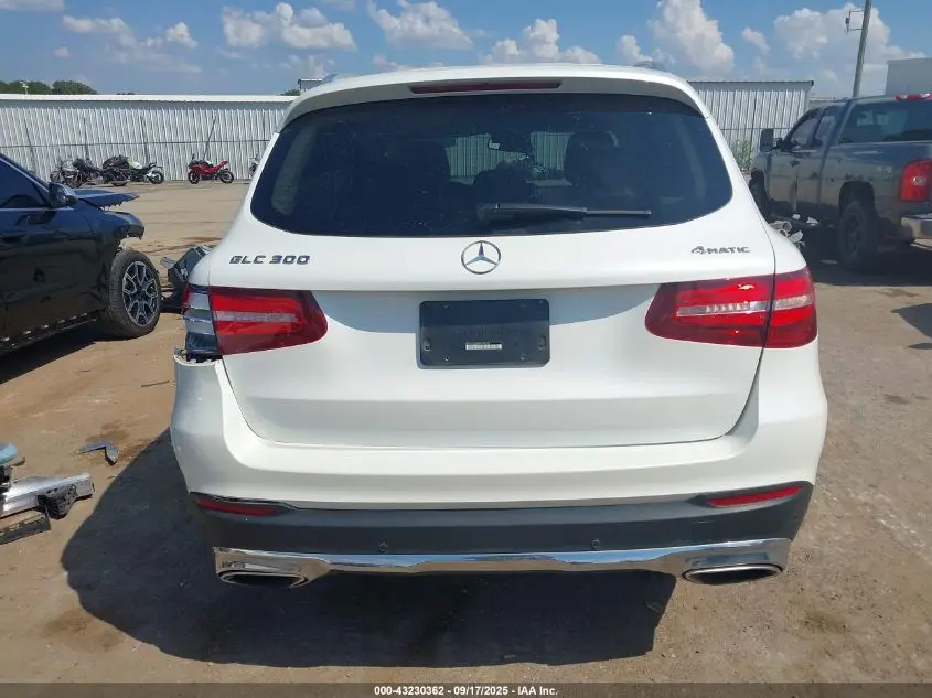 2017 MERCEDES-BENZ GLC 300 4MATIC