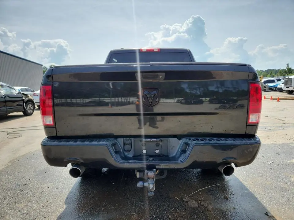 2017 RAM 1500 ST  