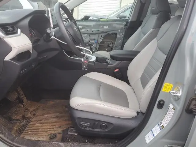 2019 TOYOTA RAV4 XLE PREMIUM  