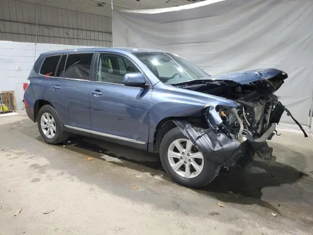 2013 TOYOTA HIGHLANDER BASE  