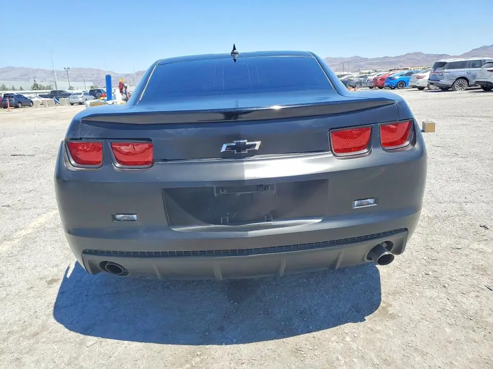 2011 CHEVROLET CAMARO LS  