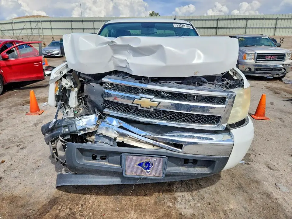 2011 CHEVROLET SILVERADO C1500 LS  